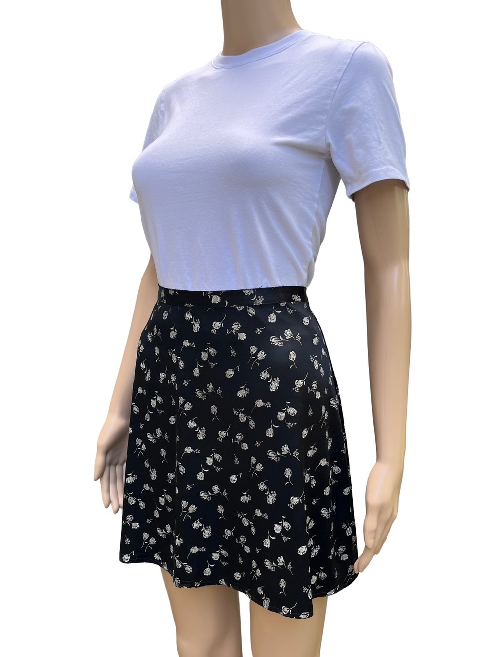 Vintage Black Floral Satin Mini Skirt  Y2K S